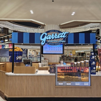 Garrett Popcorn - Central Pinklao